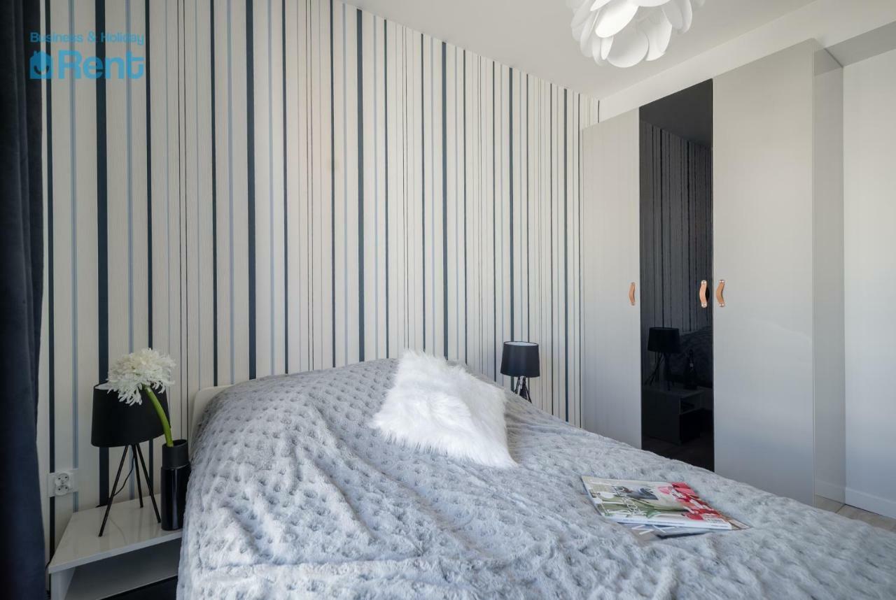 Glow Apartments, Apartmenty Nowa Leborska Danzica Esterno foto